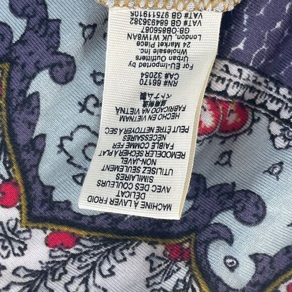 Free People Chase Me Paisley Jersey Knit Mock Neck Top Sz XS - Picture 6 of 7